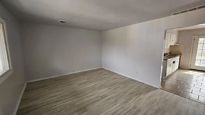Building Photo - 235 12th St #2A