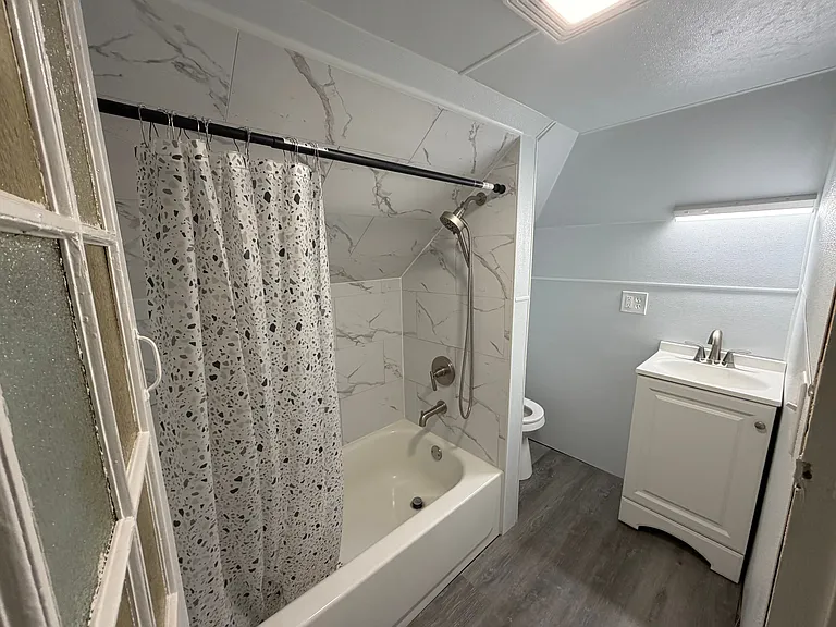 117 S Collingwood Ave #5 — Photo 3