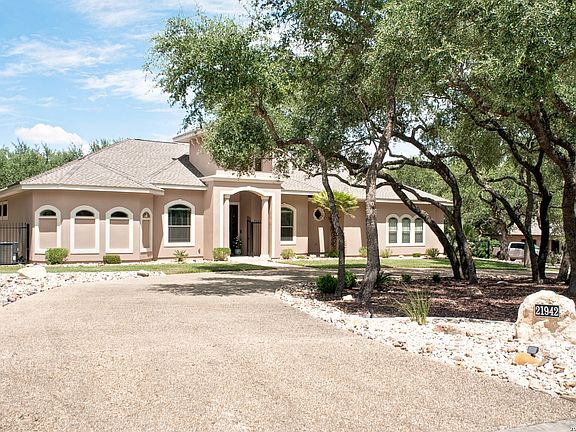2nd image of 21942 PASEO CORTO DR