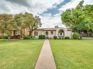 2221 W Broadway Ave, Enid, OK 73703