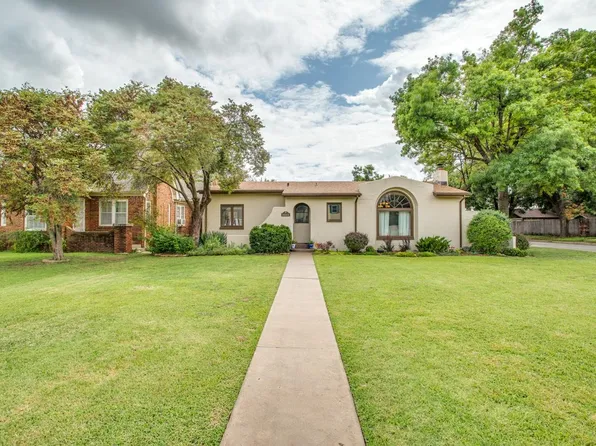 2221 W Broadway Ave, Enid, OK 73703
