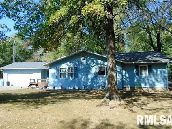 205 Pine Ln, Murphysboro, IL 62966