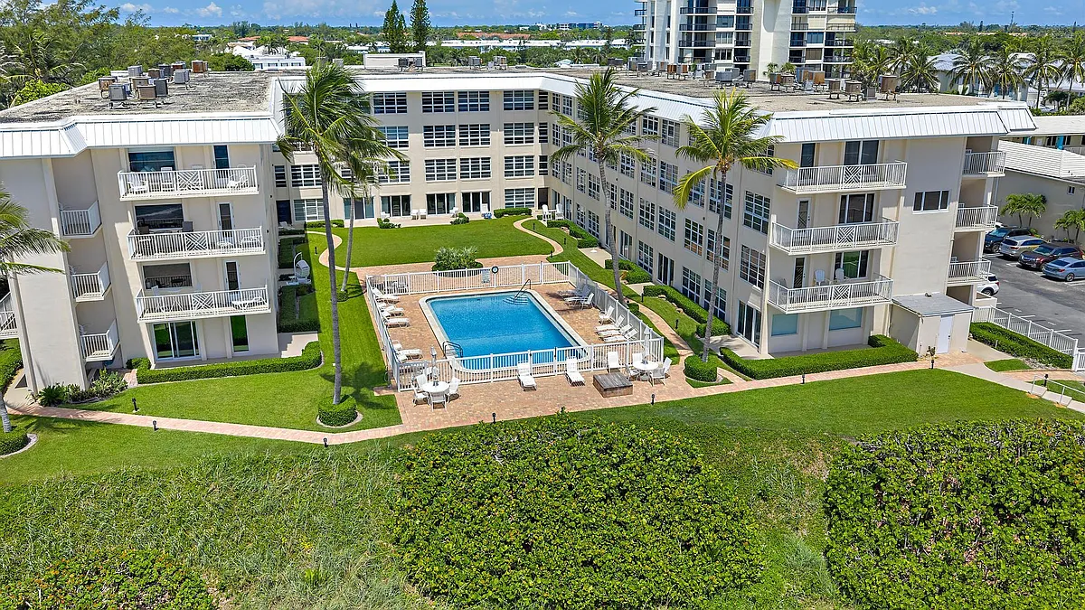 Building Photo - 3851 N Ocean Blvd #202