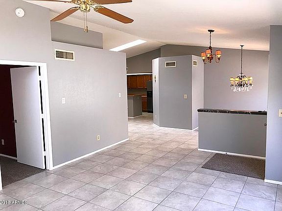 5th image of 18633 N 45th Pl