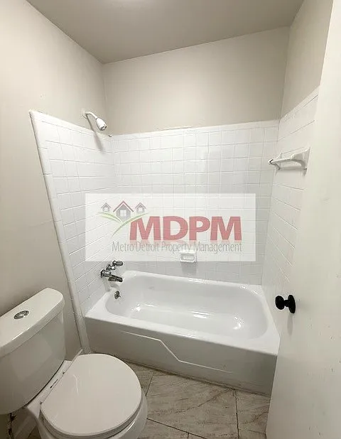 20415 W Seven Mile Rd — Photo 4