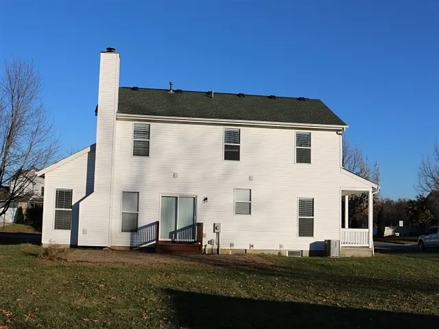 5411 Meadow Grove Dr — Photo 12