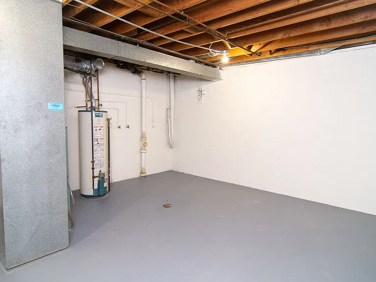 Whispering Pines Townhomes — Photo 20