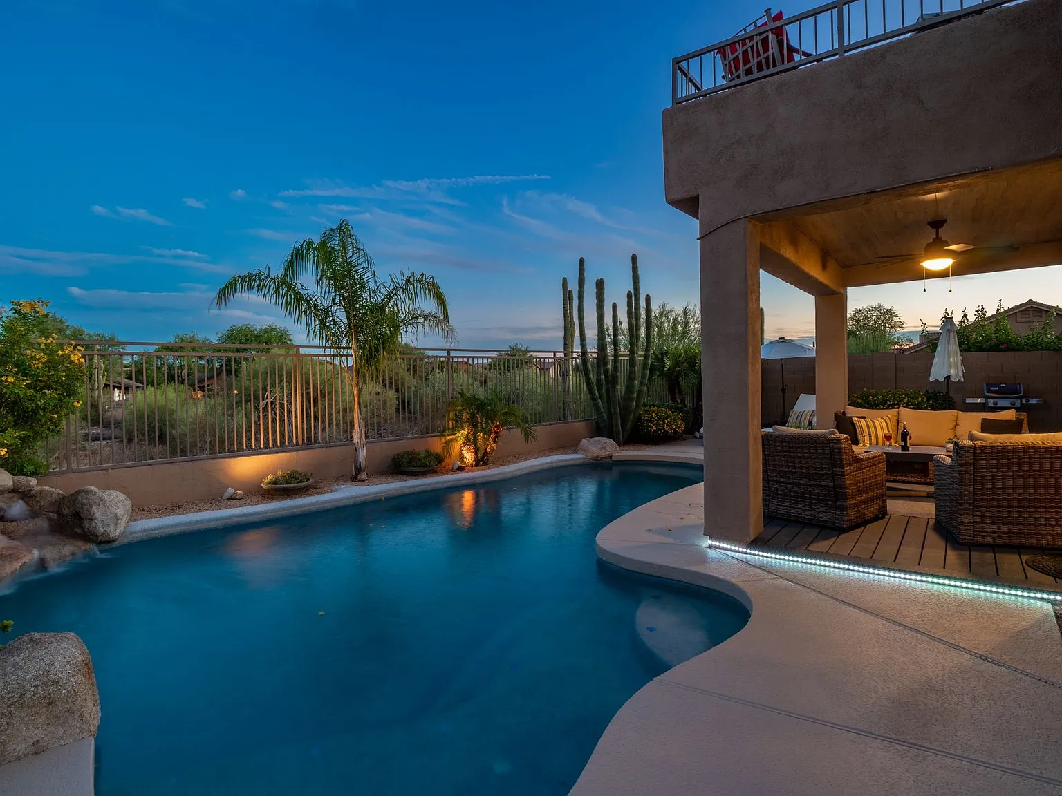 10353 E Karen Dr — Photo 2