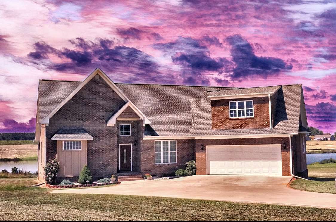 105 N Stallion Dr, Cowpens, SC 29330 Zillow