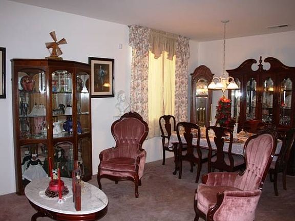 Living/dining room