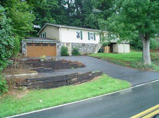 1021 Gypsy Hill Rd, Lancaster, PA 17602