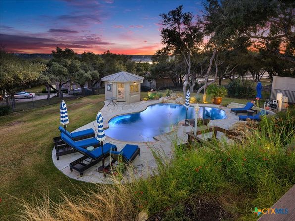 110 Kingsbury, Canyon Lake, TX 78133