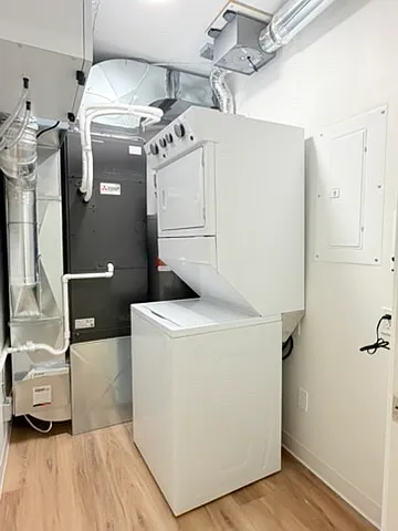185 Randolph Pl #103 — Photo 8