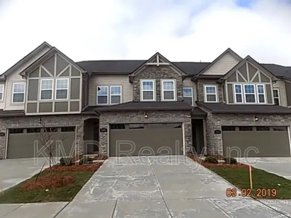 5633 Garrow Glen Rd, Charlotte, NC 28278