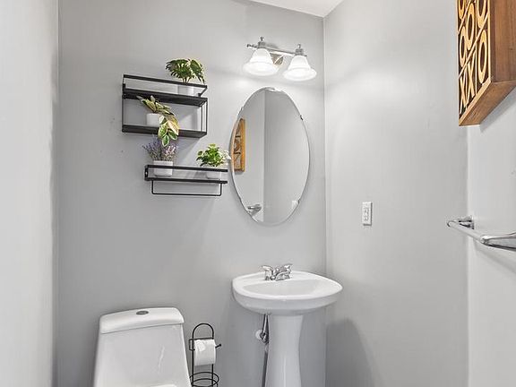4th image of 7160 Deep Falls Way Unit 143