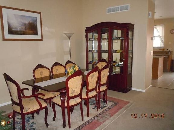 Formal dining room