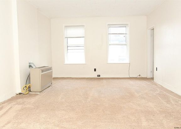 5th image of 45 Vliet St