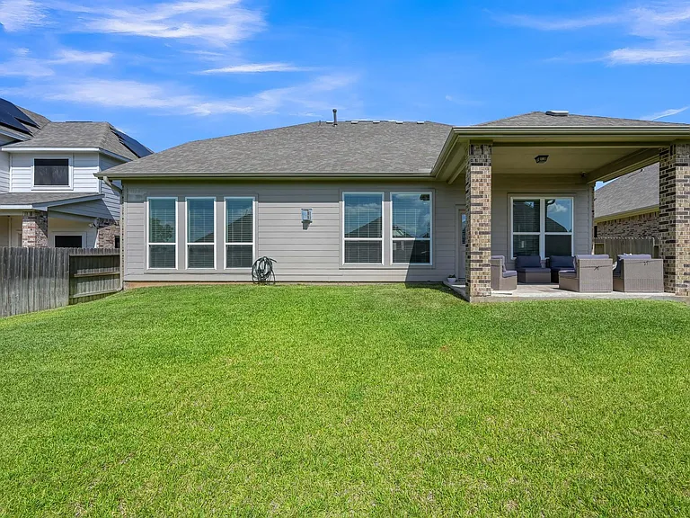 125 Dina Ln — Photo 22