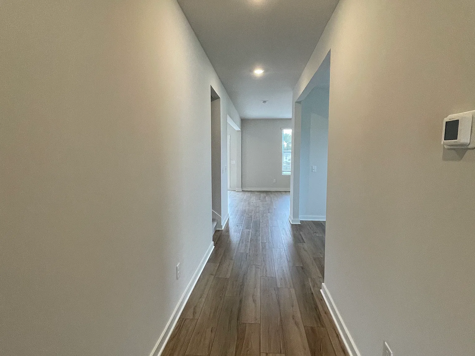 5 bed, 3.5 bath, 2769 sqft, $2,995 — Photo 4
