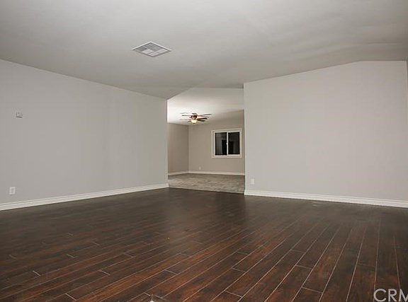 4th image of 18542 Sequoia Ave