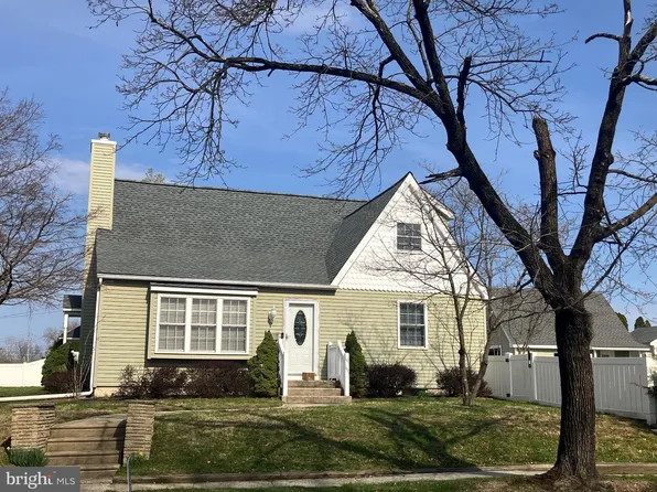 303 Main St, Mantua, NJ 08051