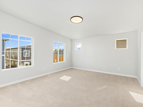 4th image of 1819 143rd Pl SW