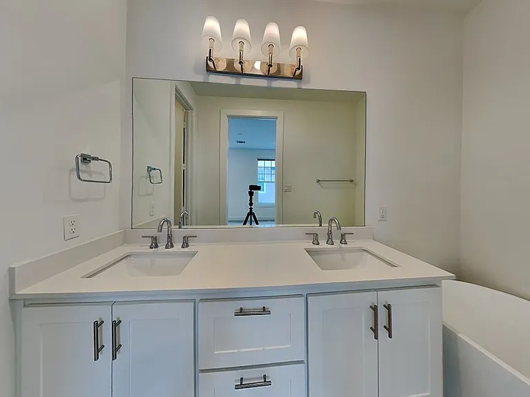 645 N Tyler St #302 — Photo 13