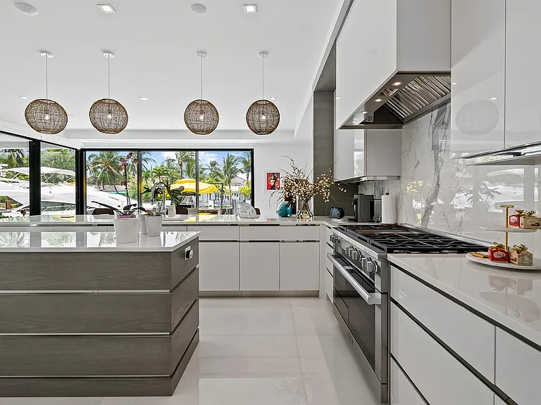 401 Lido Dr — Photo 20
