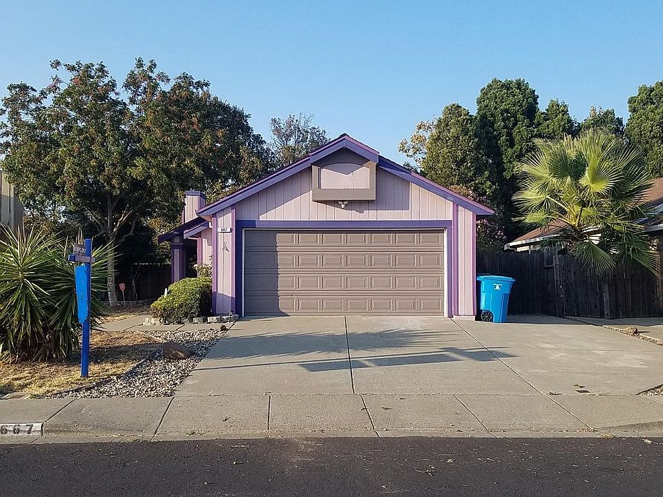 2nd image of 667 Colemanite Cir