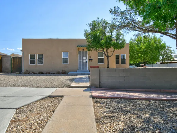 324 Stanford Dr SE, Albuquerque, NM 87106
