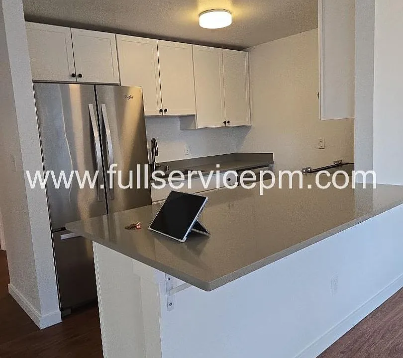 524 5th Ave W #100-404