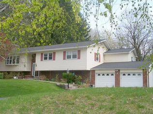 24 Brookland Farms Rd, Poughkeepsie, NY 12601