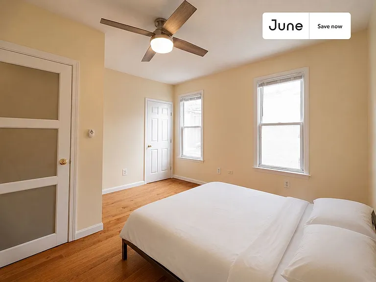 277 Paris St — Photo 13