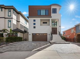 250 Crescent St, Fort Myers Beach, FL 33931
