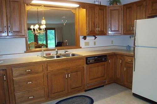 3rd image of 2705 Greenwood Acres Dr