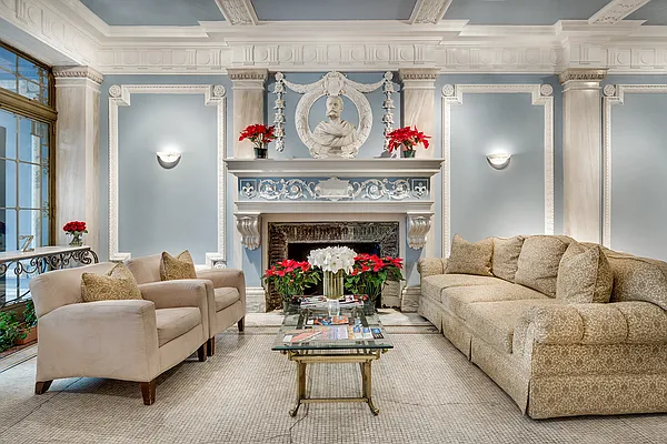 Sold by SERHANT. | media 4