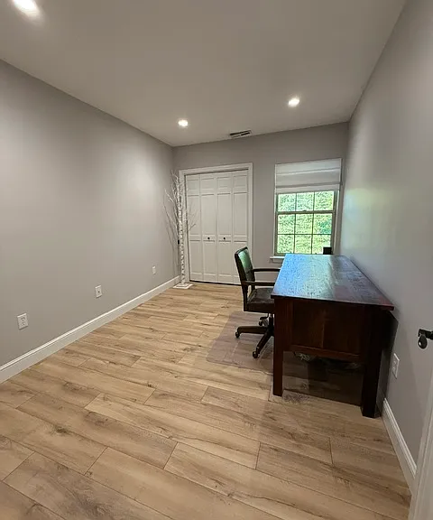 33 Langdon Ct #203 — Photo 4