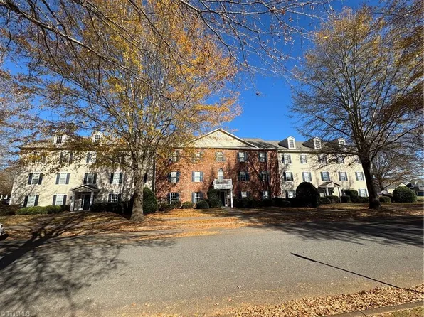 107 Oak Wind Dr Unit 102, Bermuda Run, NC 27006