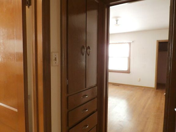 5th image of 714 E Mesa Ave