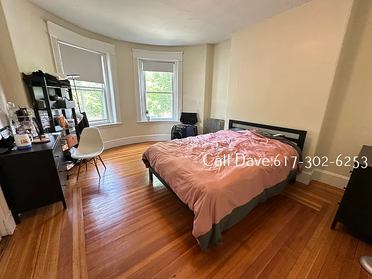 1588 Beacon St #2 — Photo 22