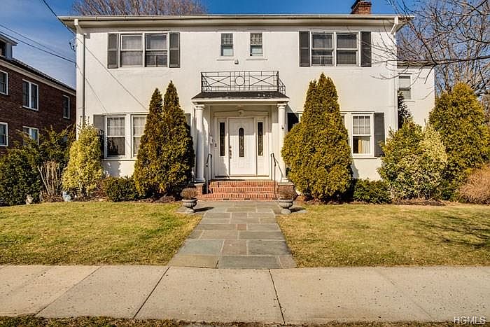 1st image of 51 Lincoln Ave