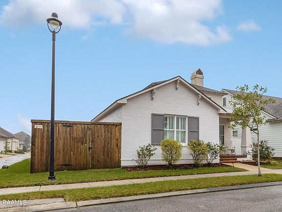 5th image of 105 Bungalow Ct