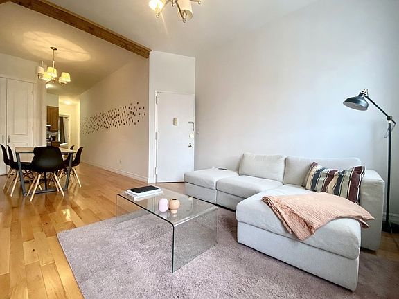 3rd image of 170 Franklin St #3L