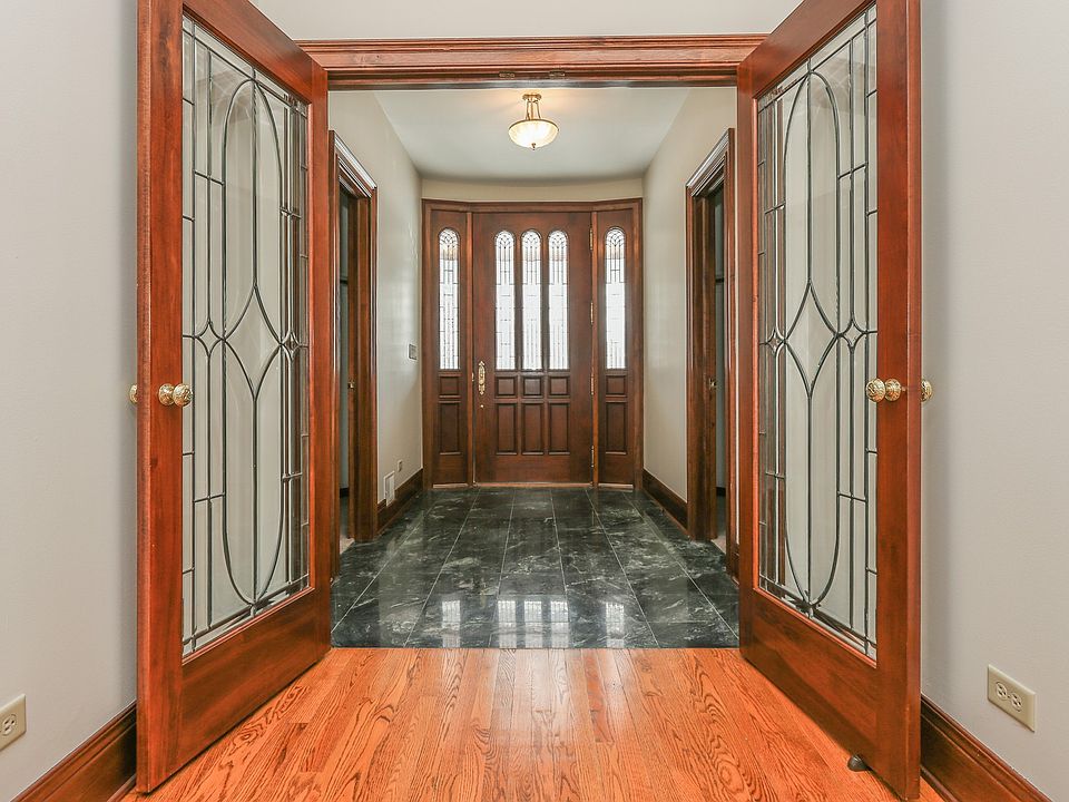 22 S Wynstone Dr, North Barrington, IL 60010 Zillow