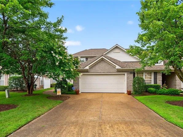 1065 Estates Ct, Portsmouth, VA 23703