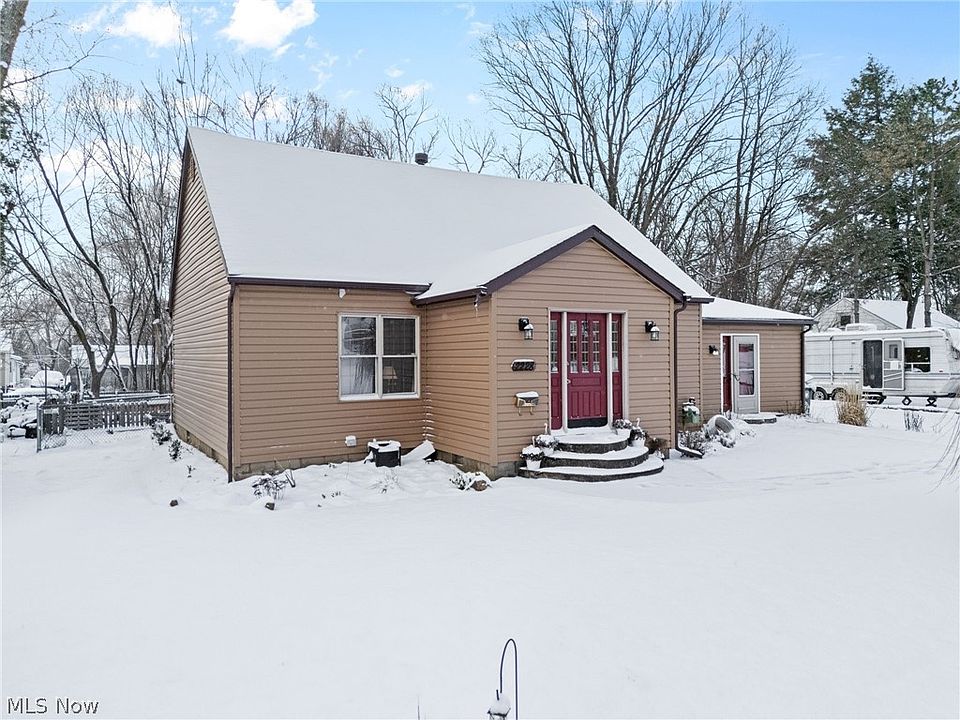 1st image of 2228 Saint Elmo Ave NE