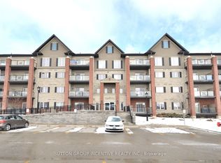 5 Greenwich St #208, Barrie, ON L4N 7Y8
