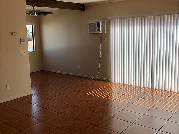 3rd image of 8746 Tobias Ave #13