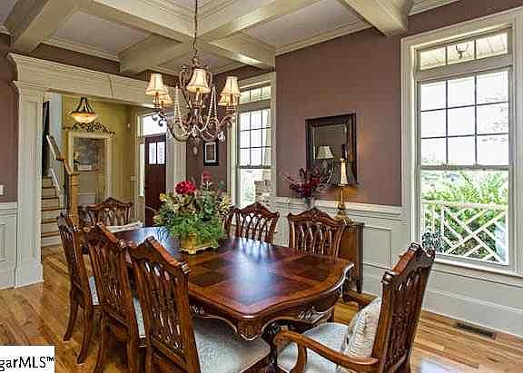 2nd image of 2 Thornbriar Ct