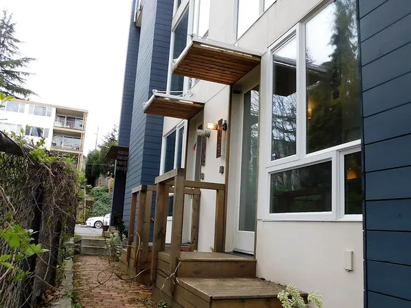 418B 19th Ave E, Seattle, WA 98112